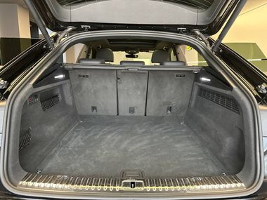Audi Q8 2023 года, 7 662 км - вид 23