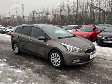 KIA Ceed 2015 года, 149 200 км - вид 3
