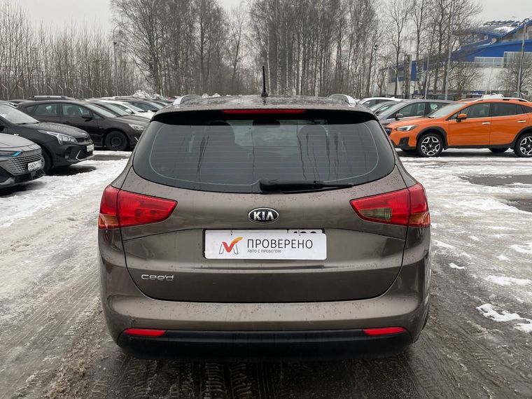 KIA Ceed 2015 года, 149 200 км - вид 5