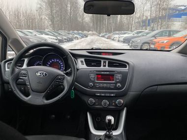 KIA Ceed 2015 года, 149 200 км - вид 7