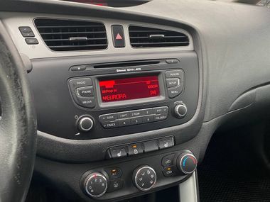 KIA Ceed 2015 года, 149 200 км - вид 12
