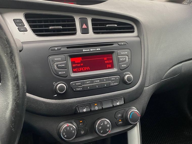 KIA Ceed 2015 года, 149 200 км - вид 12