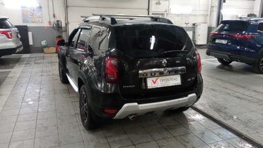 Renault Duster 2019 года, 155 508 км - вид 4