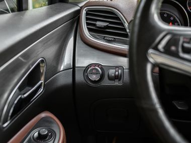 Opel Mokka 2013 года, 110 000 км - вид 9