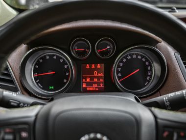 Opel Mokka 2013 года, 110 000 км - вид 5