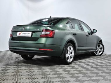 Skoda Octavia 2019 года, 195 996 км - вид 5