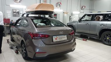 Hyundai Solaris 2018 года, 158 000 км - вид 4