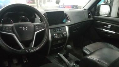 УАЗ Patriot 2018 года, 123 775 км - вид 5