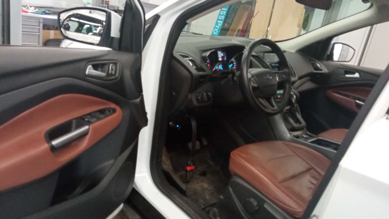 Ford Kuga 2018 года, 92 729 км - вид 5