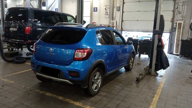 Renault Sandero 2019 года, 138 597 км - вид 3