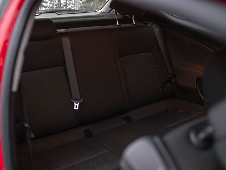 Opel Astra GTC 2013 года, 136 360 км - вид 10