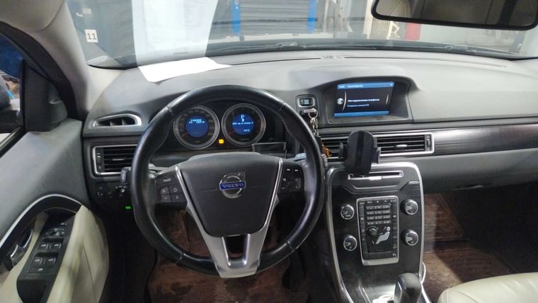 Volvo XC70 2012 года, 140 000 км - вид 5
