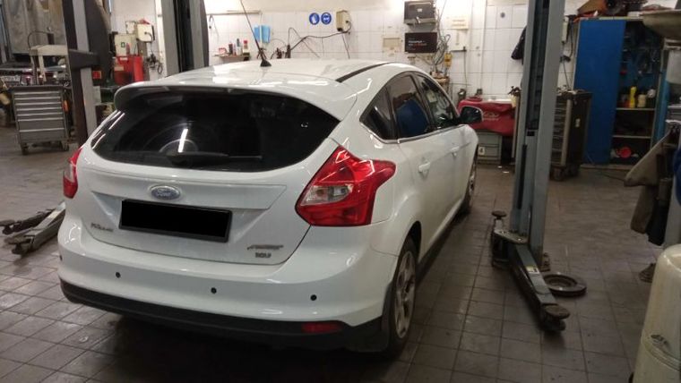Ford Focus 2013 года, 123 821 км - вид 3