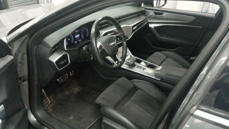 Audi A6 2021 года, 47 804 км - вид 4