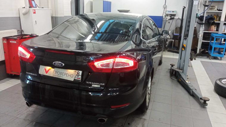 Ford Mondeo 2013 года, 162 999 км - вид 3