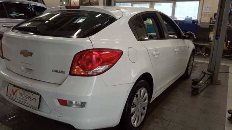 Chevrolet Cruze 2013 года, 187 473 км - вид 3