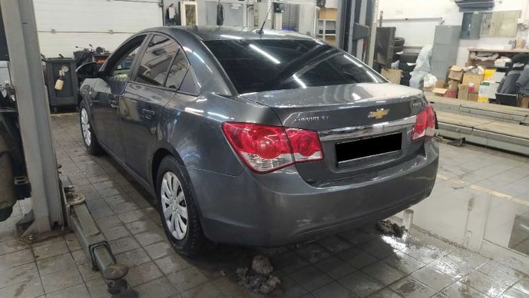 Chevrolet Cruze 2010 года, 128 939 км - вид 4