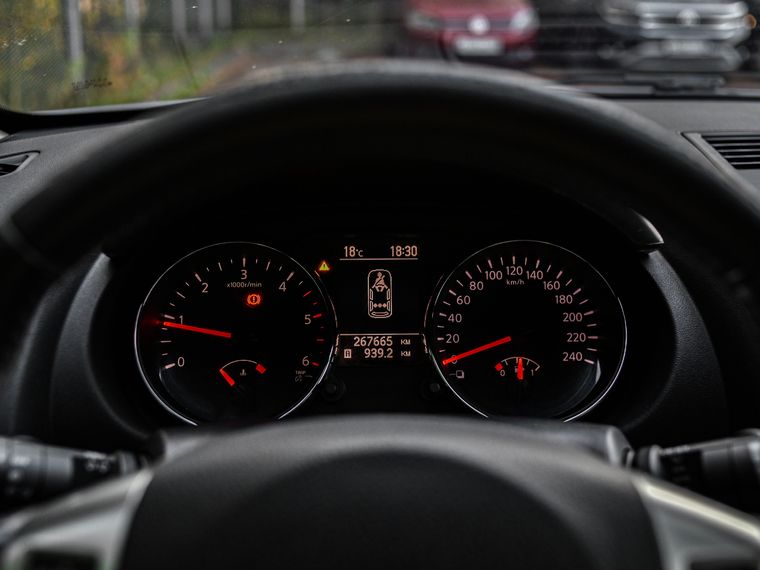 Nissan Qashqai 2010 года, 267 630 км - вид 5