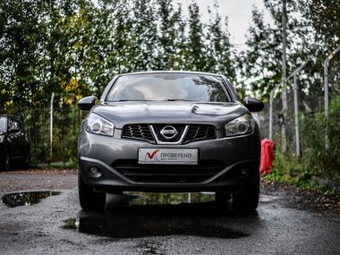 Nissan Qashqai 2010 года, 267 630 км - вид 3