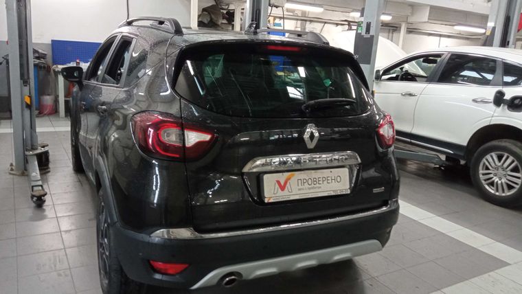 Renault Kaptur 2021 года, 114 931 км - вид 4