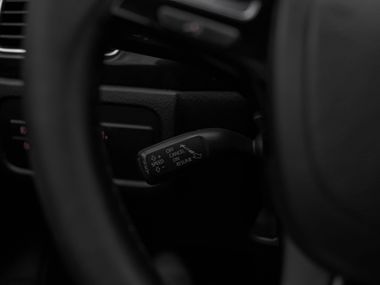 Volkswagen Touareg 2013 года, 301 066 км - вид 6