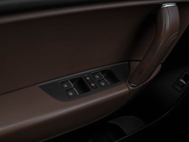 Volkswagen Touareg 2013 года, 301 066 км - вид 10