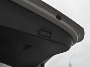 Volkswagen Touareg 2013 года, 301 066 км - вид 17