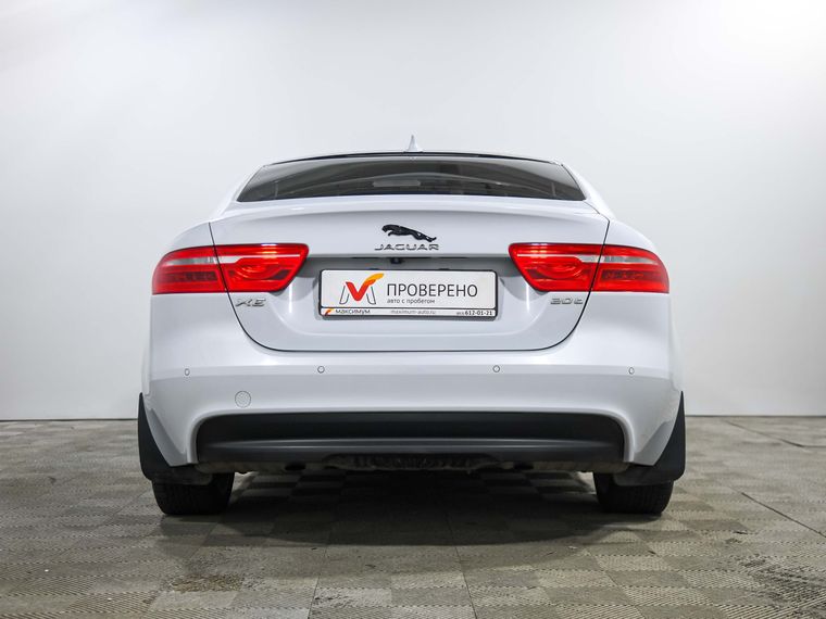 Jaguar XE 2015 года, 149 533 км - вид 5