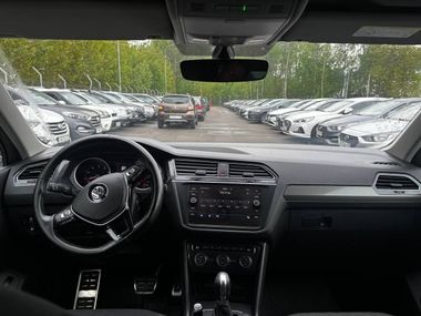 Volkswagen Tiguan 2018 года, 180 216 км - вид 7