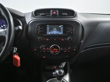 KIA Soul 2016 года, 155 000 км - вид 11