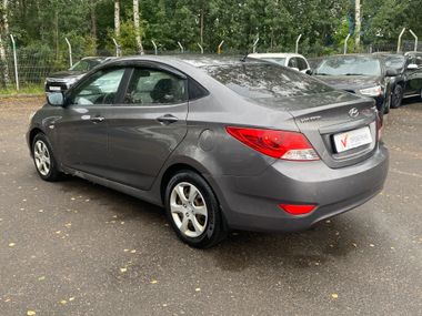 Hyundai Solaris 2011 года, 306 477 км - вид 3