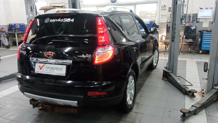 Geely Emgrand X7 2016 года, 145 985 км - вид 3