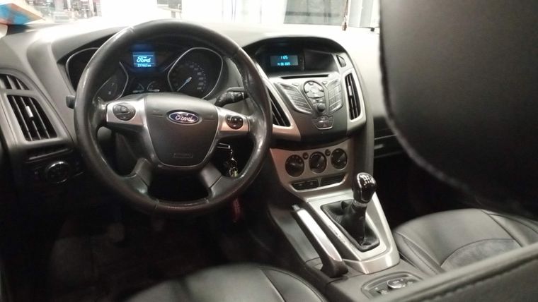 Ford Focus 2012 года, 277 000 км - вид 5
