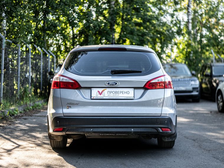 Ford Focus 2012 года, 277 000 км - вид 4