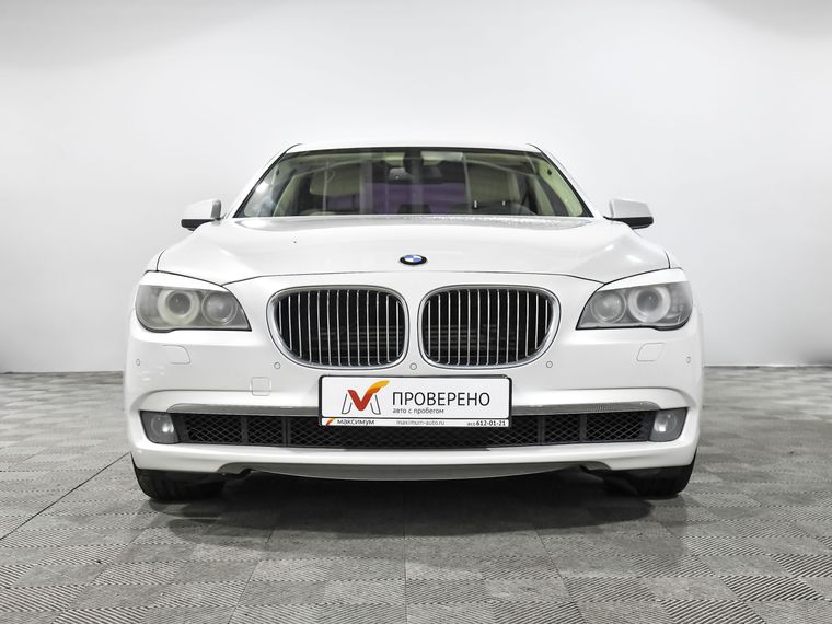 BMW 7 серия 2012 года, 213 229 км - вид 3