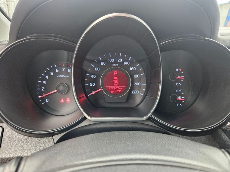 KIA Rio 2015 года, 222 612 км - вид 8