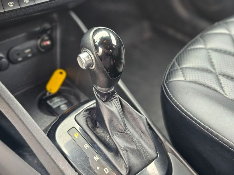 KIA Rio 2015 года, 222 612 км - вид 11