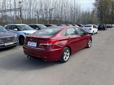 Hyundai i40 2014 года, 334 236 км - вид 4
