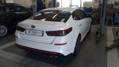 KIA Optima 2019 года, 146 544 км - вид 3