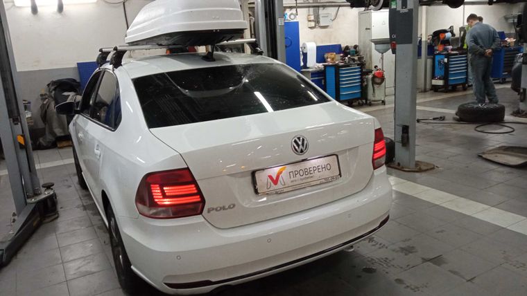 Volkswagen Polo 2019 года, 102 000 км - вид 4