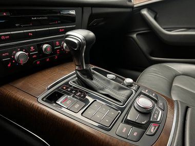 Audi A6 2014 года, 210 164 км - вид 13