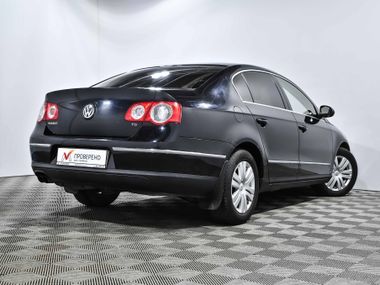 Volkswagen Passat 2009 года, 217 428 км - вид 4