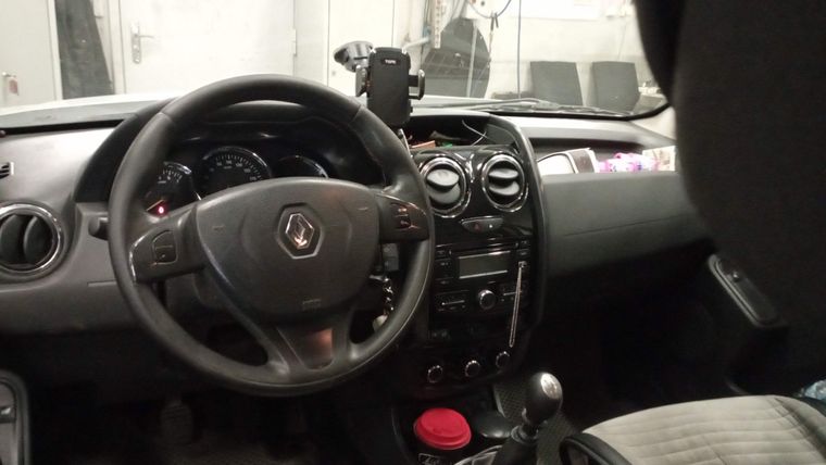 Renault Duster 2016 года, 256 428 км - вид 5