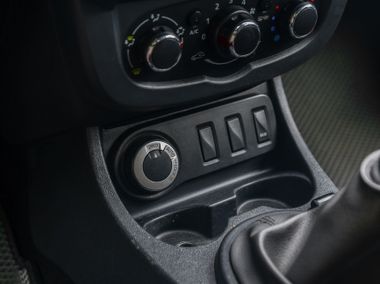 Renault Duster 2016 года, 256 428 км - вид 9