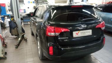 KIA Sorento 2017 года, 118 562 км - вид 4