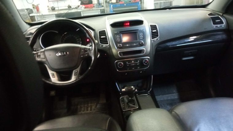 KIA Sorento 2017 года, 118 562 км - вид 5