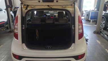 KIA Soul 2013 года, 175 089 км - вид 3