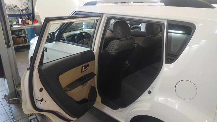 KIA Soul 2013 года, 175 089 км - вид 4