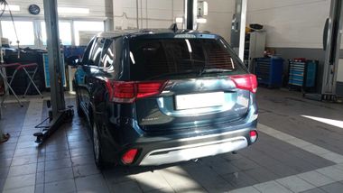 Mitsubishi Outlander 2018 года, 131 858 км - вид 5