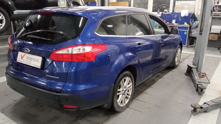 Ford Focus 2014 года, 178 876 км - вид 3